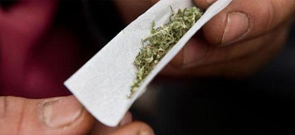 3 kişi uyuşturucudan tutuklandı