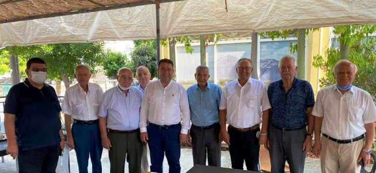Geleceğimizin bugünden çok daha güzel olacağına yürekten inanıyorum