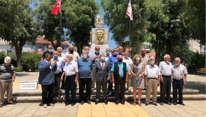 Türkiye Lefkoşa Büyükelçisi Başçeri, Sönmezliler Ocağı’nı ziyaret etti