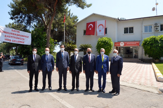 Cumhurbaşkanı “Ersin Tatar Parkı”nın temelini attı