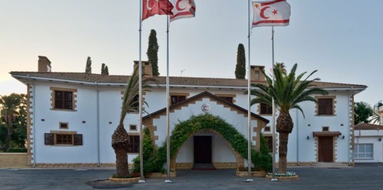 “Rum tarafının muhatabı Türkiye Cumhuriyeti değil, Kıbrıs Türk tarafıdır”