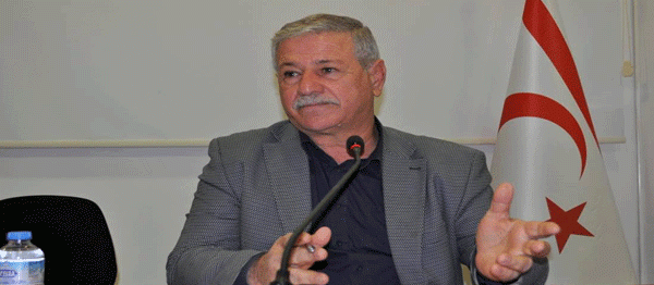 Gürcafer: “Ne saray ne de Meclis toplumun öncelikli sorunudur”
