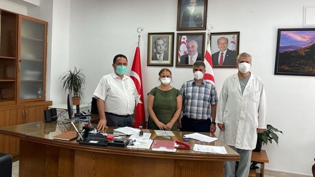 Sağlık Bakanlığı Müsteşarı Oygar, sağlık personeliyle bayramlaştı
