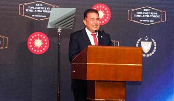 Saner: Kıbrıs Türk halkı bugün 3 bayramı birlikte kutluyor