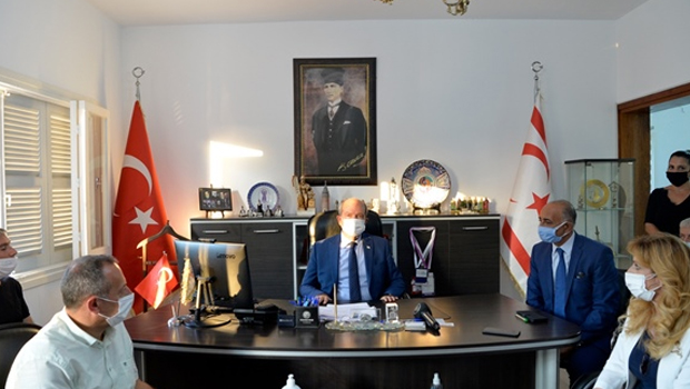 Cumhurbaşkanı Tatar, Esnaf Kredi Kooperatifi’ni ziyaret etti