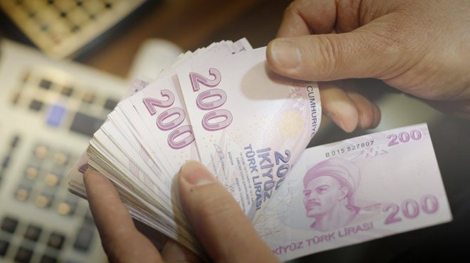 TL cinsi kredi kartı işlemlerinde uygulanacak faizler yükseltildi
