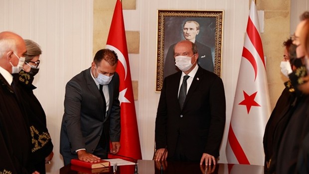 Usar, Cumhurbaşkanı Tatar huzurunda yemin etti
