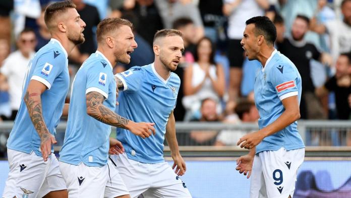 Galatasaray’ın rakiplerinden Lazio ligde farklı galip geldi