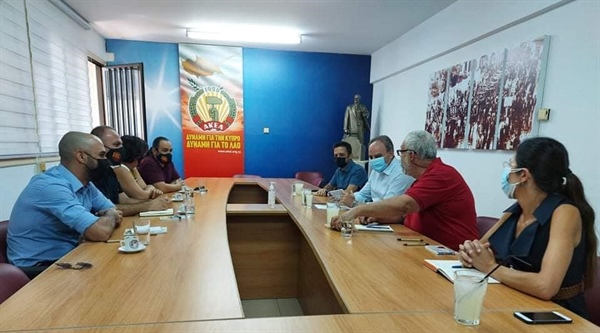 SOL HAREKET, AKEL’LE GÖRÜŞTÜ