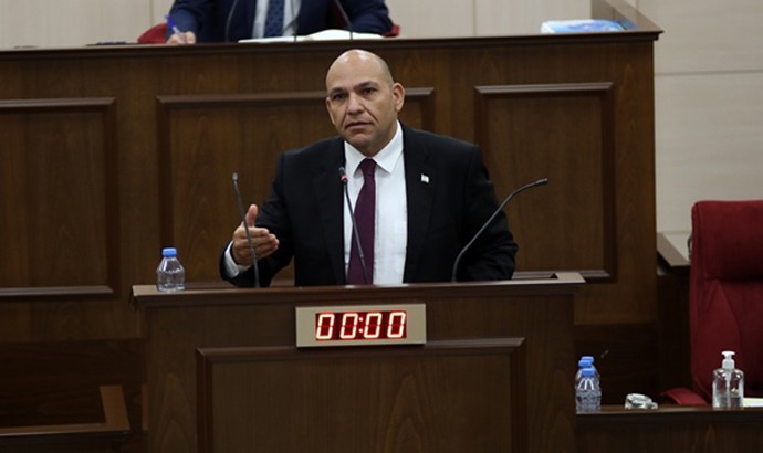 Atakan: “Memleket yangın yeri, bir an önce seçime gidilmelidir”