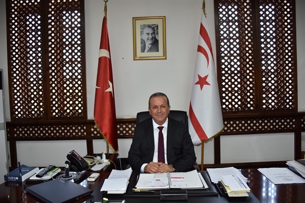 “RUM VE YUNAN SİYASETİ ÇÖZÜMSÜZLÜĞÜ KALICI KILMAK İSTİYOR”