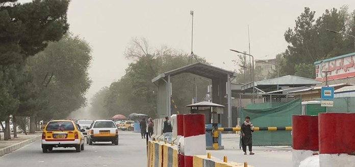 Afganistan’da 3 ilçenin kontrolü Taliban’dan yerel gruplara geçti