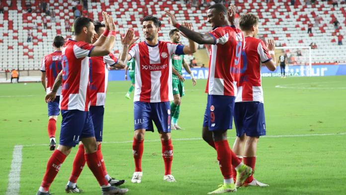 Antalyaspor’un galibiyet hasreti 3. haftada son buldu