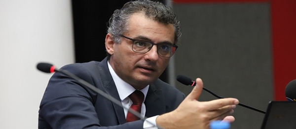 Erhürman: Hükumet olmaktan çıktınız