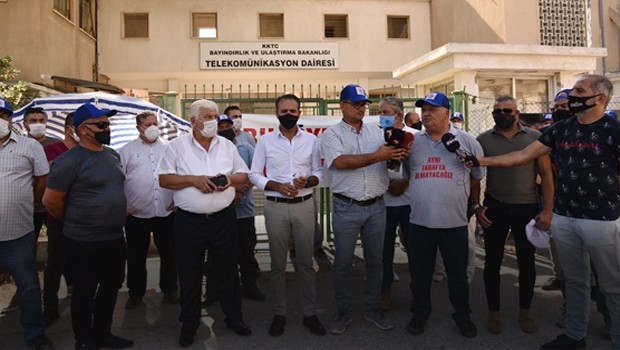 Tel-Sen uyarı grevi yaptı