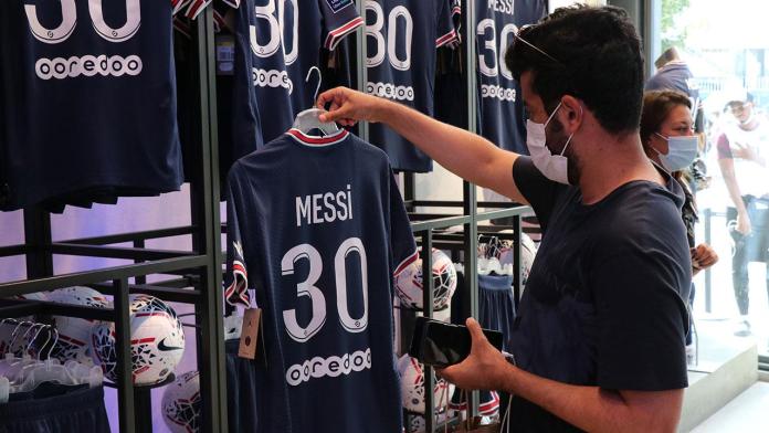Messi forması 1 milyondan fazla satıldı