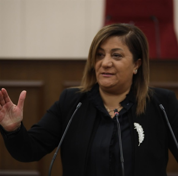 Manavoğlu:Önceliğimiz memleketin menfaatidir