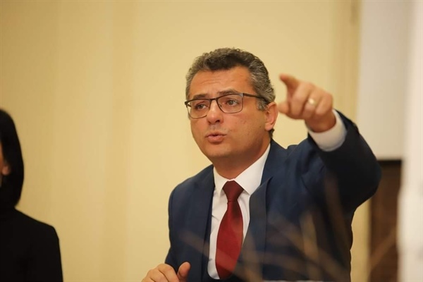 ERHÜRMAN: “MECLİS’İN İTİBARI YERLE BİR EDİLDİ”