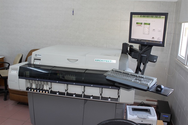 LABORATUVARLAR, PCR VE ANTİJEN TESTLERİNE YENİDEN BAŞLIYOR