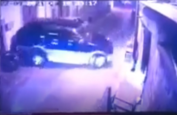 Lefkoşa’da Alkollü sürücü sokağı birbirine kattı… İşte o anlar