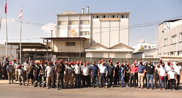 Koop-Sen: Binboğa-Yem Ltd’de tam gün grev yüzde yüz katılımla başladı