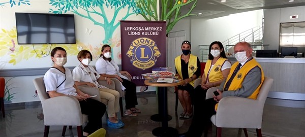 Lefkoşa Merkez Kulübü Çocuk Onkoloji Bölümünün ihtiyaçlarını gideriyor