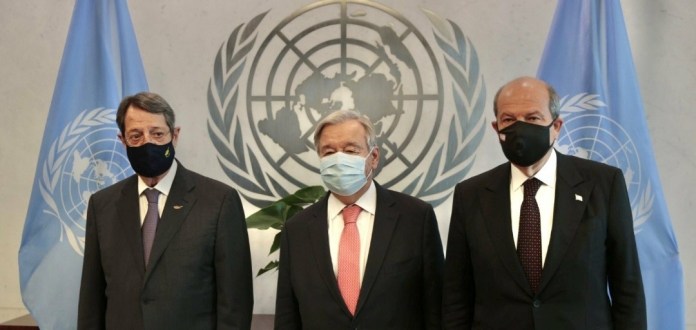 Tatar ve Anastasiadis, BM Genel Sekreteri Guterres’in onurlarına verdiği yemekte bir araya geldi