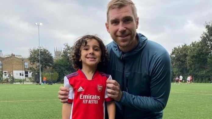 4 yaşındaki Zayn Ali Salman Arsenal’a transfer oldu