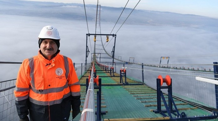 Asya’dan Avrupa’ya ilk adımlar atıldı; TC Ulaştırma ve Altyapı Bakanı Karaismailoğlu, ‘kedi yolundan’ Avrupa’ya geçti