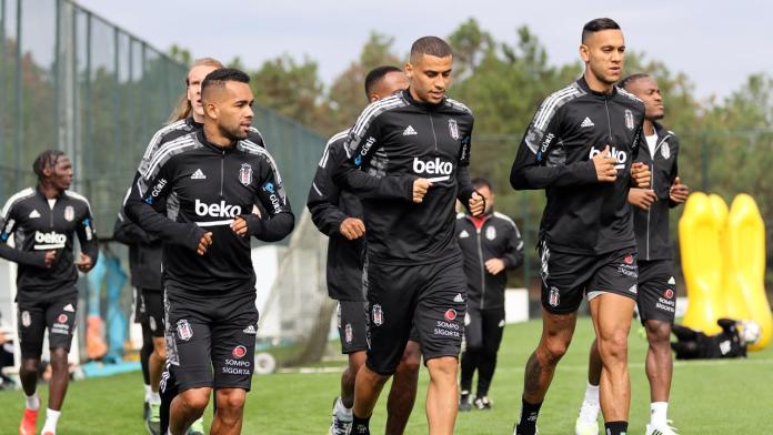 Beşiktaş derbinin taktiğini çalışıyor