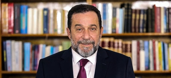 Denktaş, Kurucu Cumhurbaşkanı’nın anıt mezarının çevre düzenlemesi için çalışmaya başlayacaklarını duyurdu