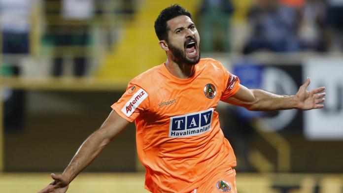 Emre Akbaba Alanyaspor’da