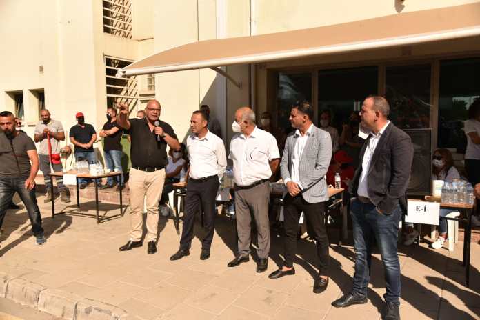 28 Belediyede Örgütlü 4 Sendika Lefkoşa’da eylem yapıyor