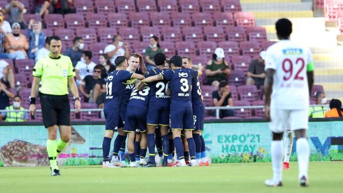 Fenerbahçe maç fazlasıyla lider