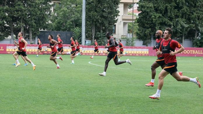 Galatasaray orta saha ve kaleye takviye yapacak