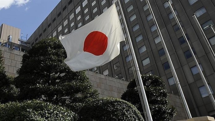 Japonya, Kuzey Kore füzelerinin, ulusal münhasır ekonomik bölgesine düştüğünü açıkladı