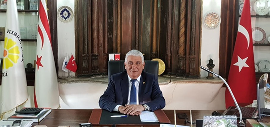 Özçınar:Muhtarlar fedakârlık gerektiren bir görevi yürütüyor