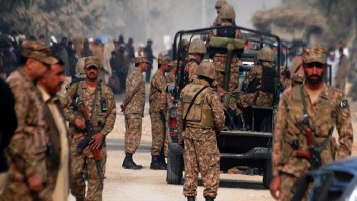 Pakistan’da 9 terörist etkisiz hale getirildi