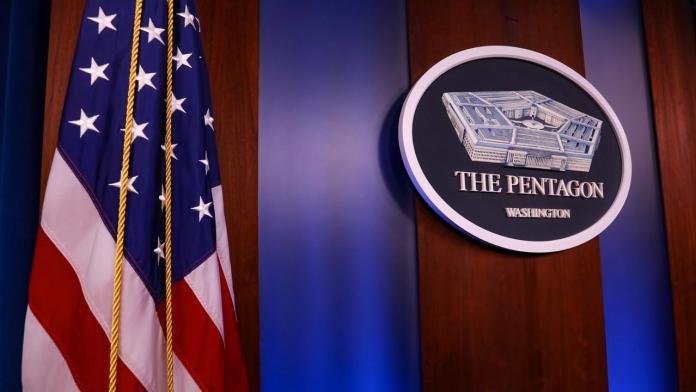 Pentagon: Askeri üslerde bekletilen Afgan mültecilerin yaklaşık yarısı çocuk