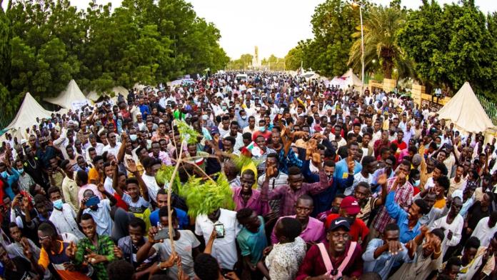 Sudan’daki protestolar: 35 kişi yaralandı