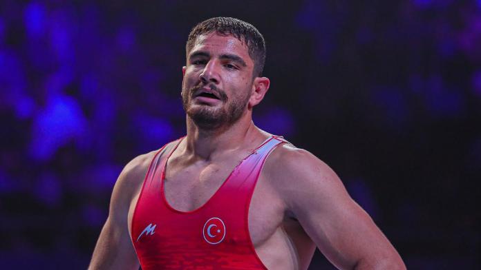 Taha Akgül bronz madalya maçına çıkacak