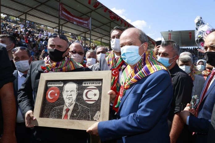 Cumhurbaşkanı Tatar: Anavatan ile bağlarımızı koparamazlar