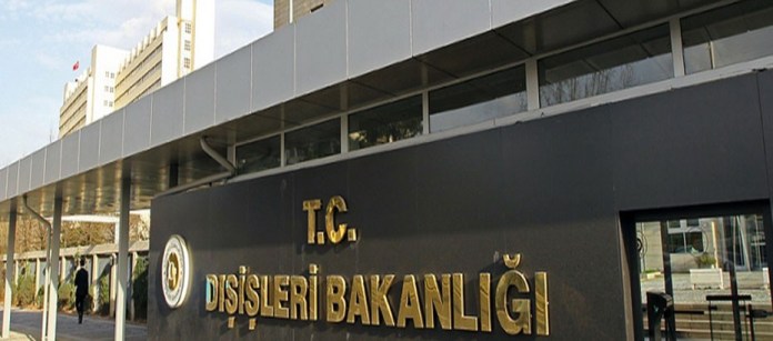 TC Dışişleri Bakanlığı, Rum okullarında okutulan ders kitabından Atatürk’le ilgili sayfanın yırtılmasına tepki gösterdi