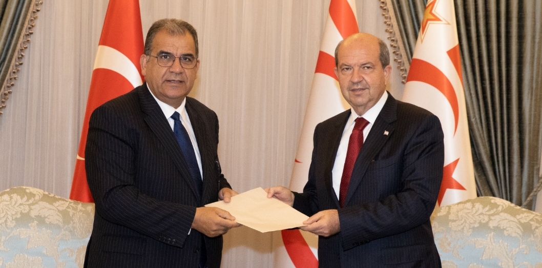 Sucuoğlu yeni kabineyi Cumhurbaşkanı’na sundu…. İşte yeni kabine!