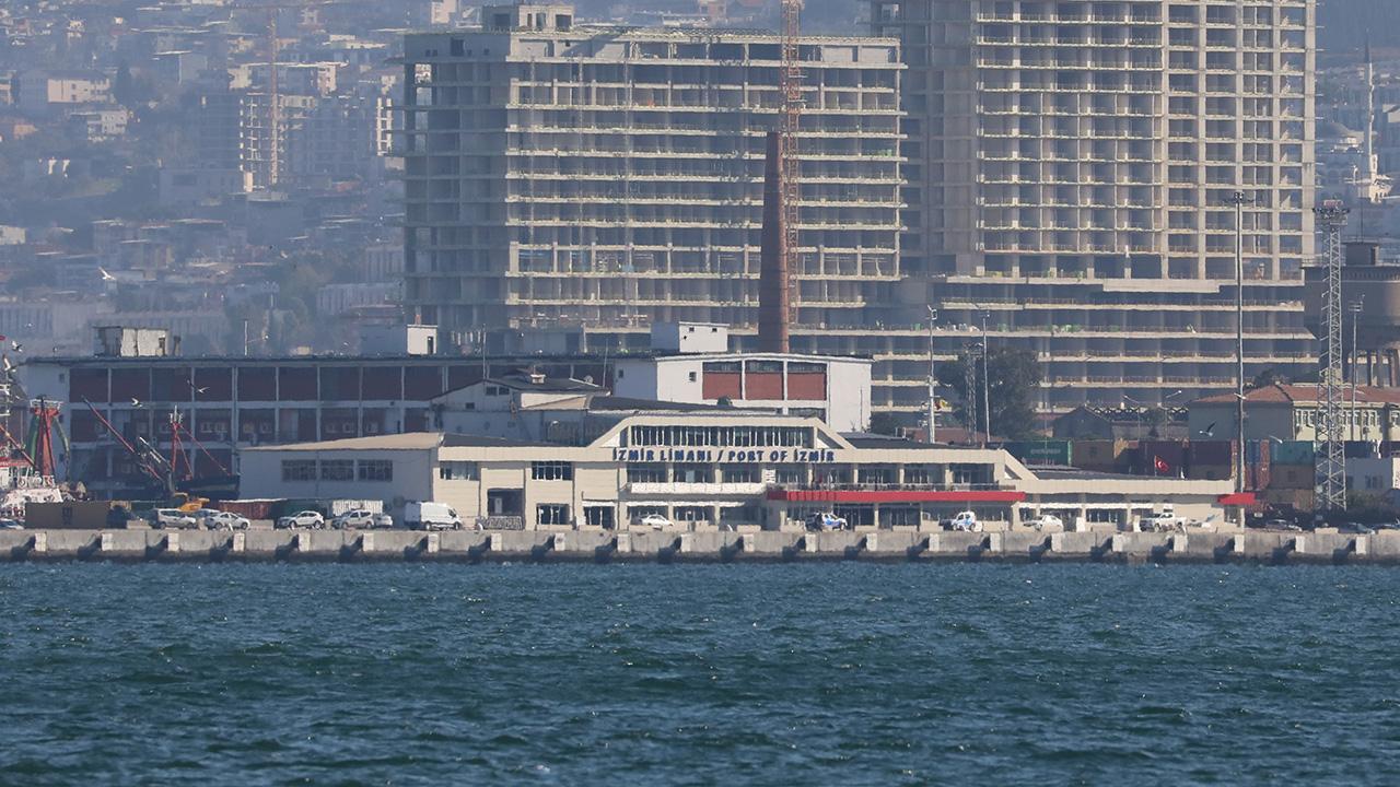 İzmir Limanı yeniden yüzen otelleri ağırlayacak