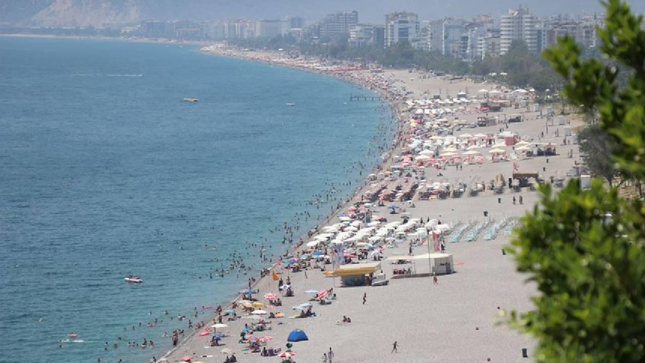 Turizm sektörü 2022’den umutlu
