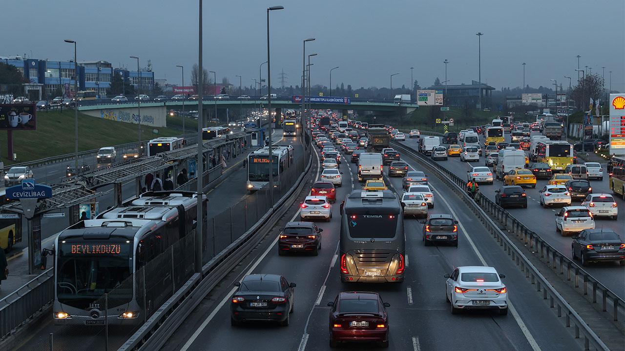 Geçen yıl trafiğe 1 milyon 153 bin araç katıldı