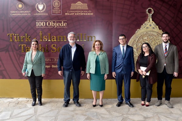 “TARİHİMİZİ, GÖRSELLERİYLE BİRLİKTE ÖĞRENEBİLECEĞİMİZ ÇOK ANLAMLI BİR SERGİ”