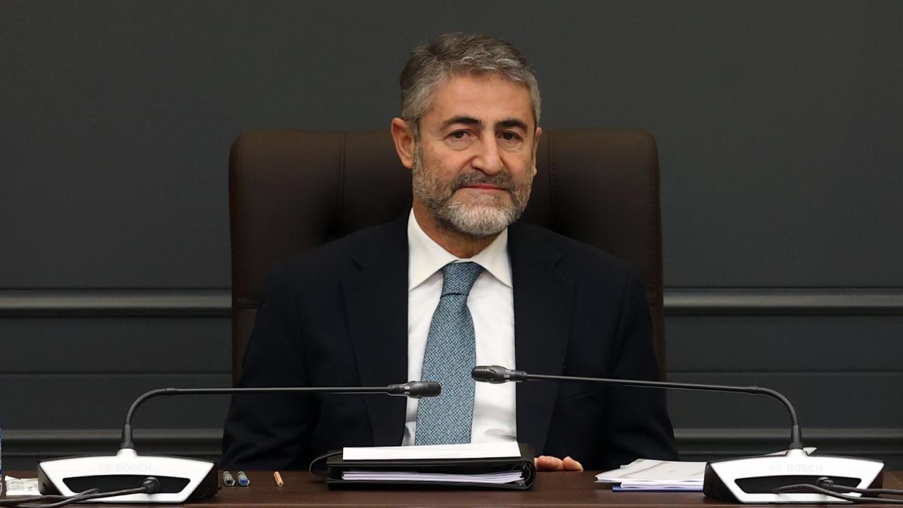 Bakan Nebati, yeni paketi cumartesi günü açıklayacak