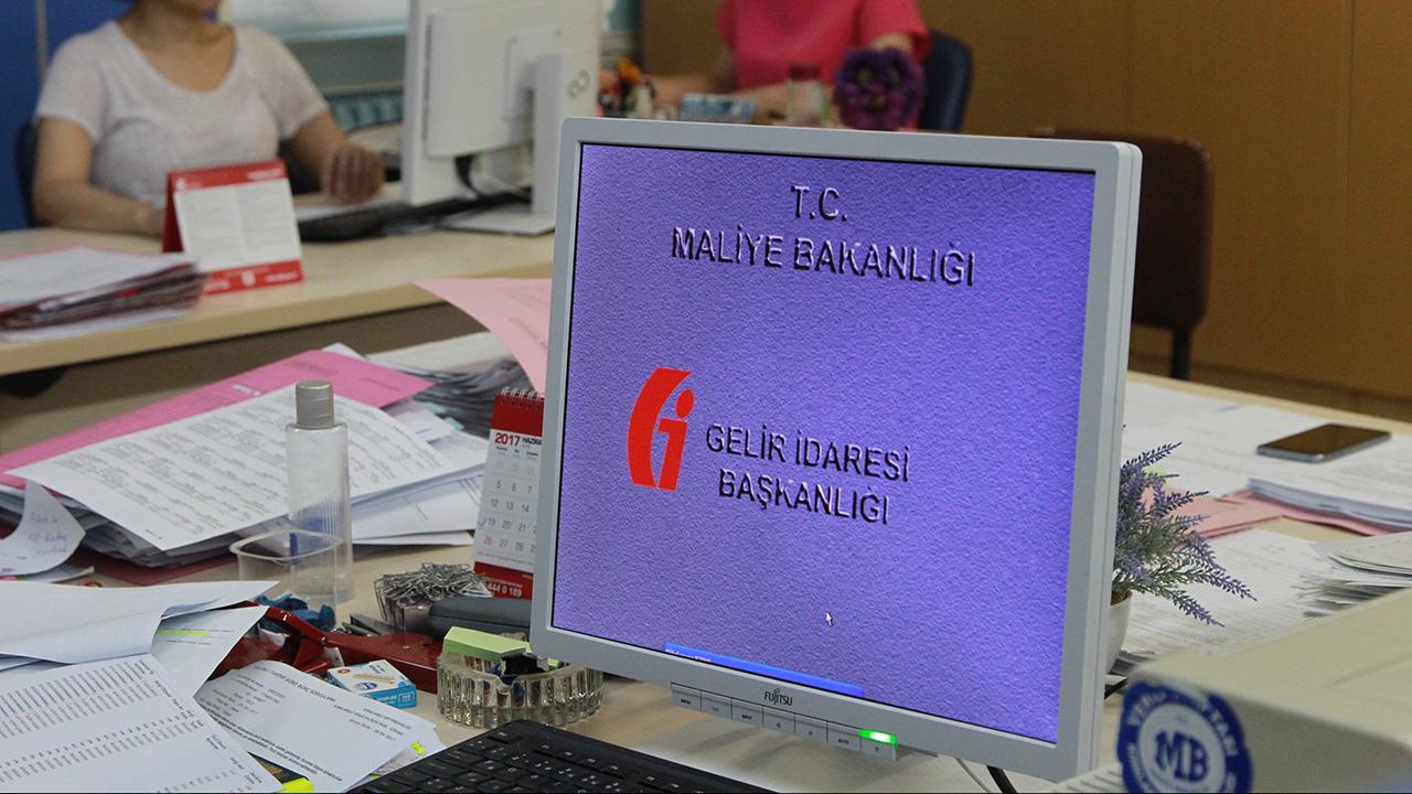 Geçici gelir ve kurum beyannamelerinde süre uzatıldı